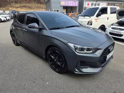 Hyundai Veloster