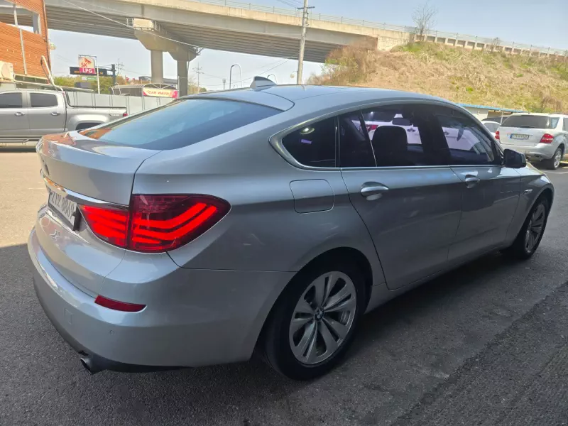 BMW 5-Series Gran Turismo