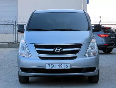 Hyundai Grand Starex
