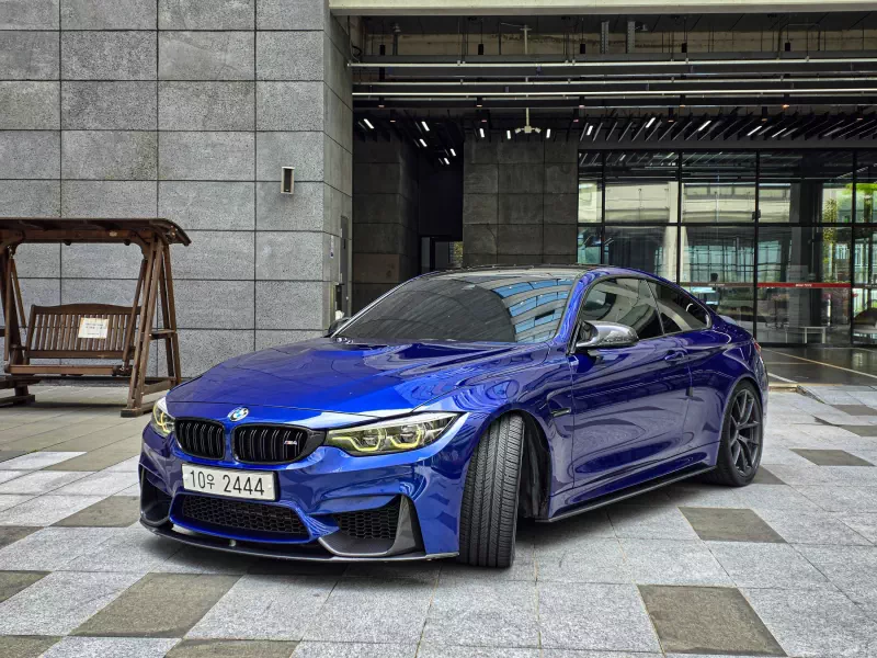 BMW M4