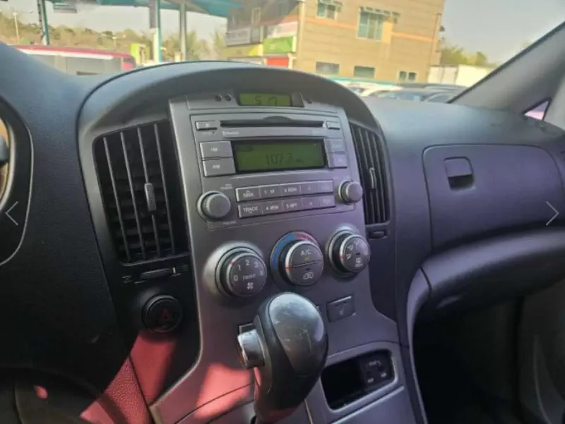 Hyundai Grand Starex