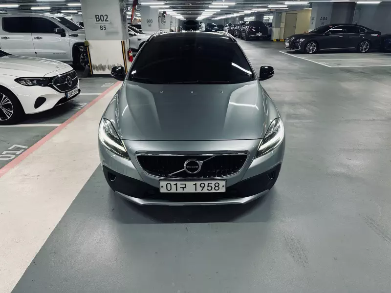 Volvo V40