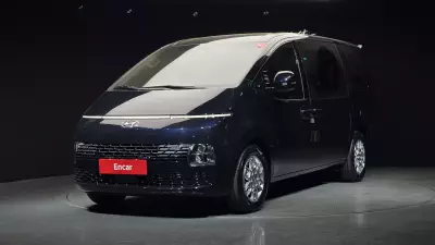 Hyundai Staria