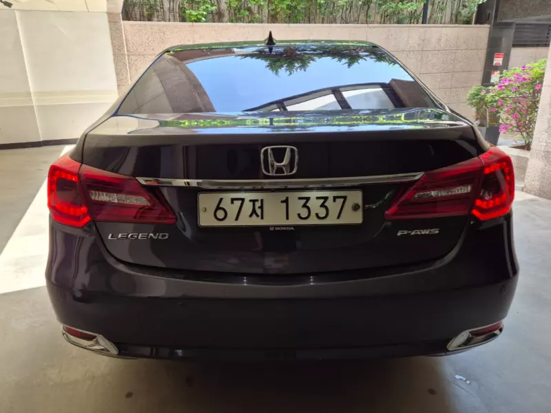 Honda LEGEND