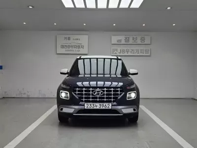 Hyundai Venue