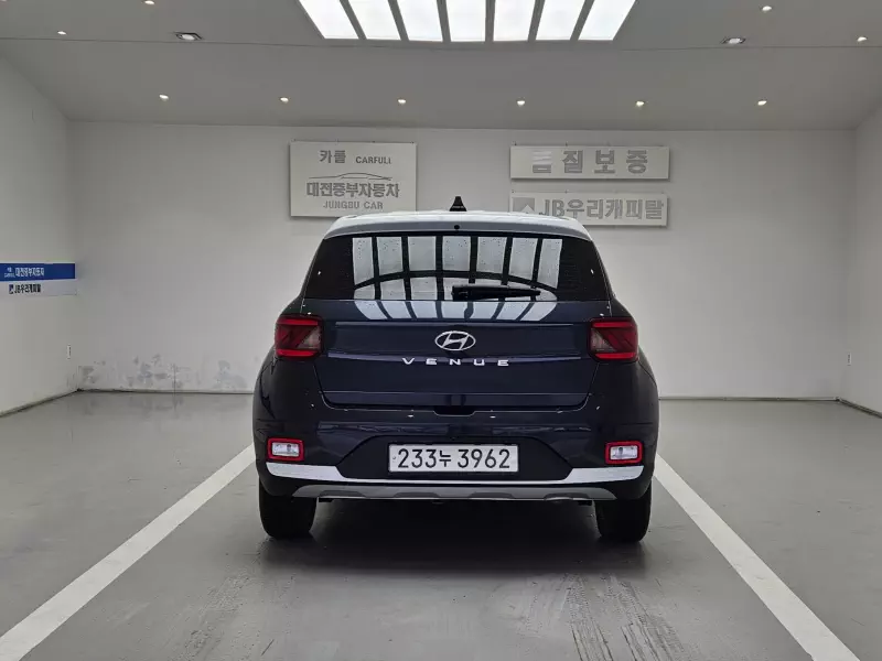 Hyundai Venue
