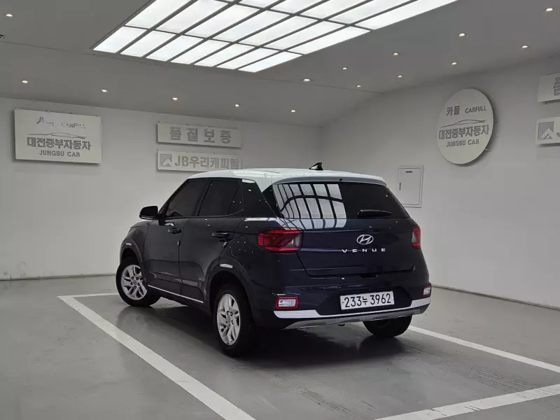 Hyundai Venue