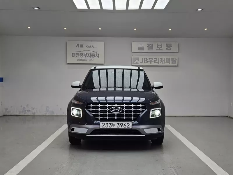 Hyundai Venue