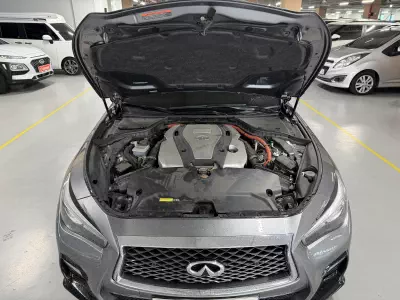 Infiniti Q50