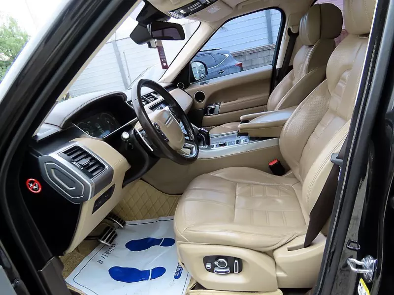 Land Rover RANGE ROVER SPORT