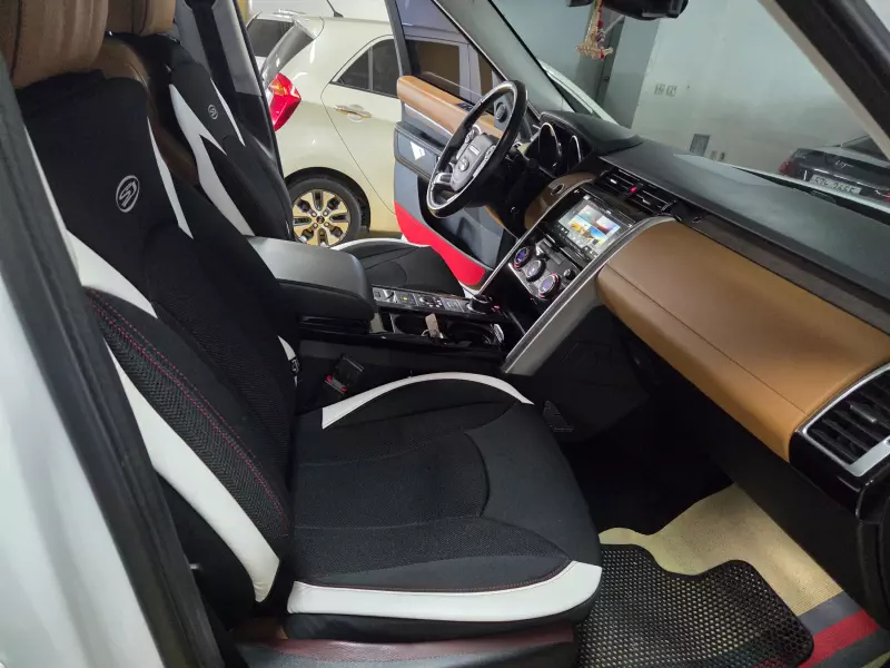 Land Rover DISCOVERY