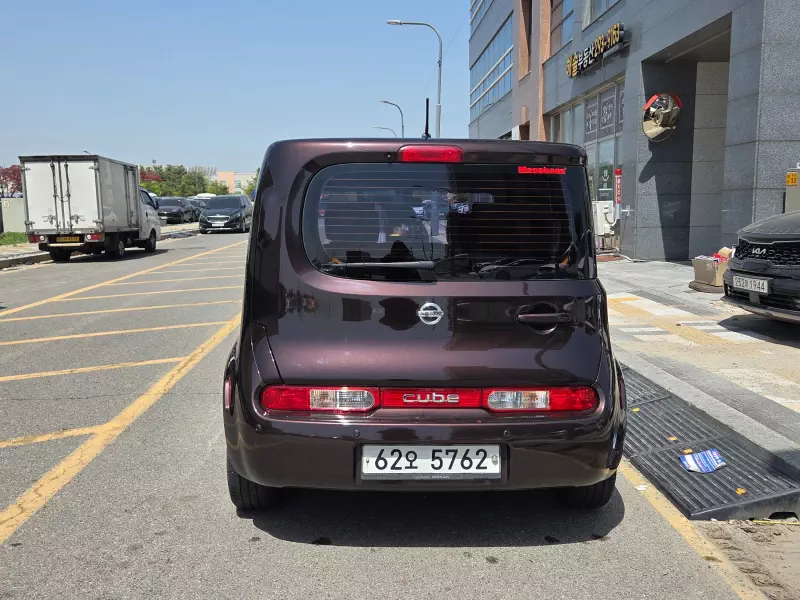 Nissan Cube