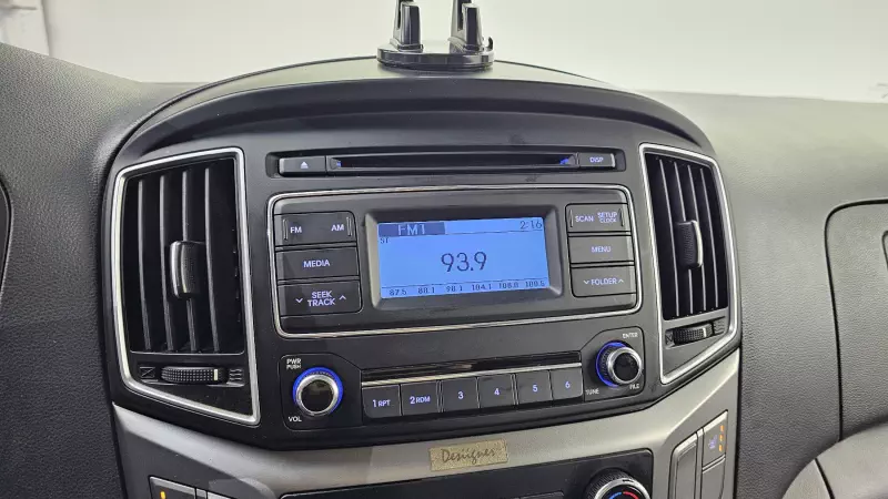 Hyundai Grand Starex