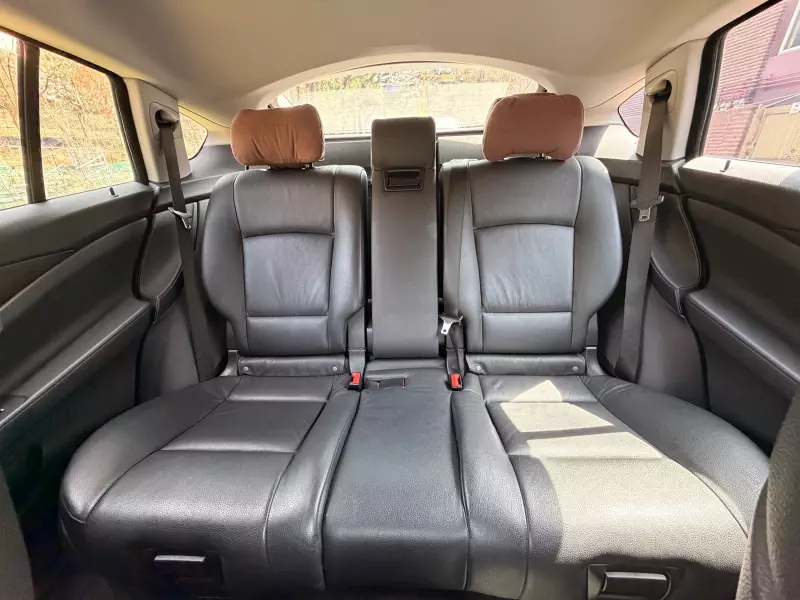 BMW 5-Series Gran Turismo