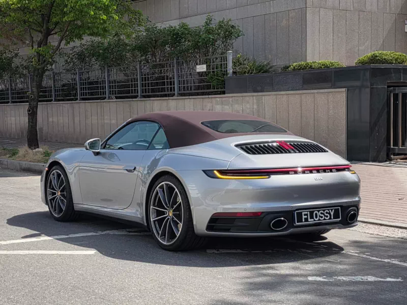 Porsche 911