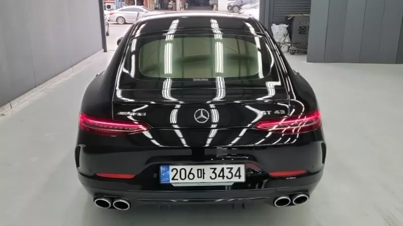 Mercedes-Benz AMG GT