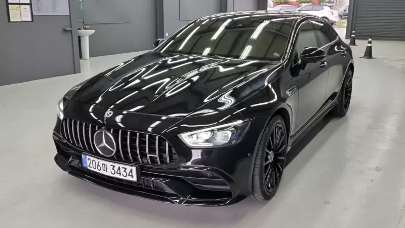 Mercedes-Benz AMG GT