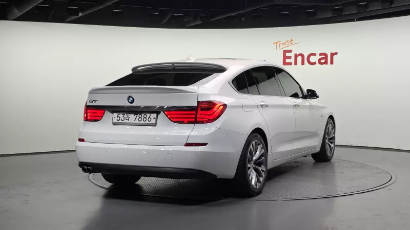 BMW 5-Series Gran Turismo