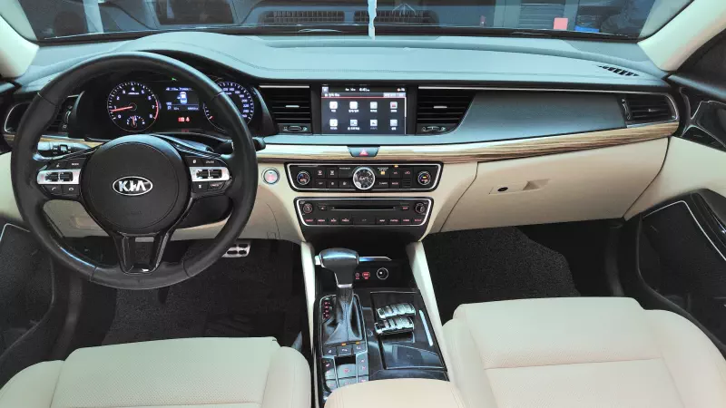 Kia K7