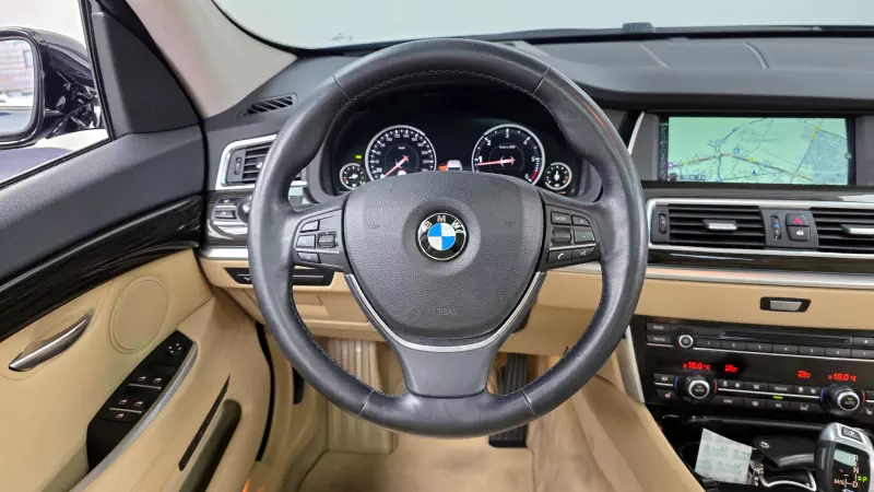 BMW 5-Series Gran Turismo