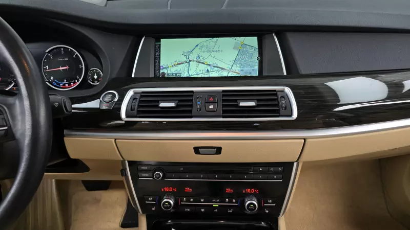 BMW 5-Series Gran Turismo