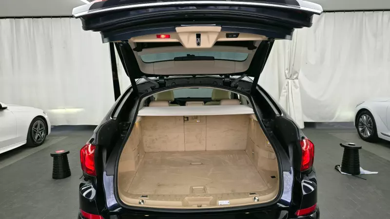 BMW 5-Series Gran Turismo