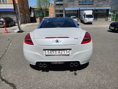 Peugeot RCZ