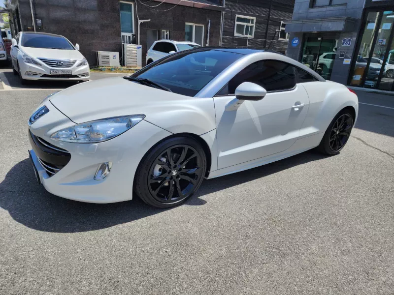 Peugeot RCZ