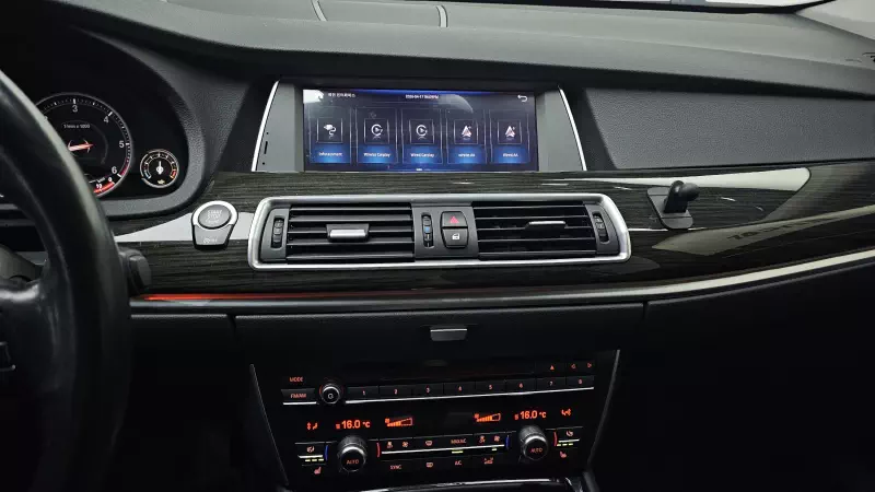 BMW 5-Series Gran Turismo