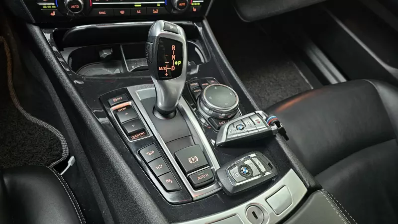 BMW 5-Series Gran Turismo