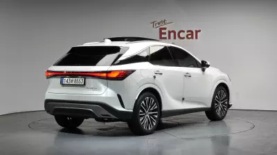 Lexus RX450h+