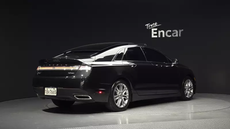 Lincoln MKZ