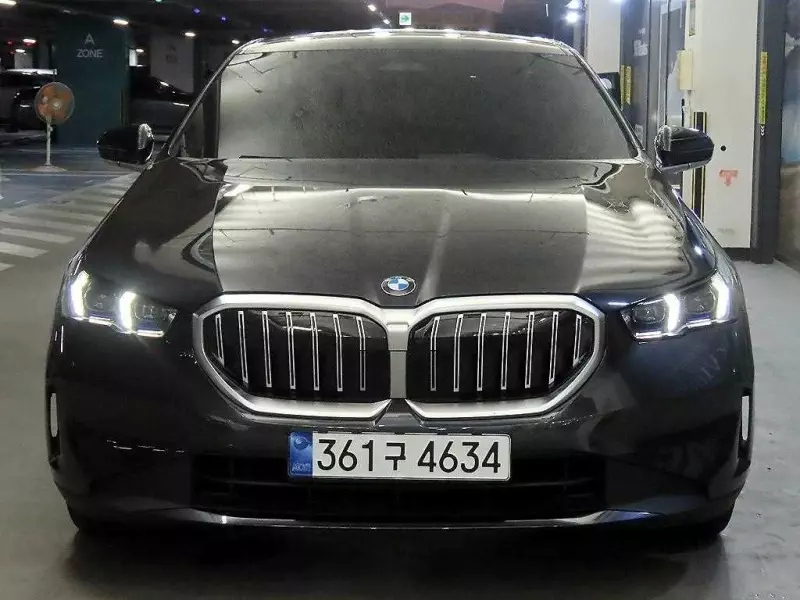 BMW 5-Series