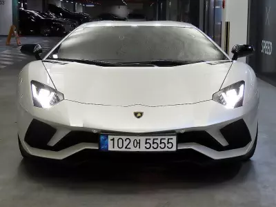 Lamborghini Aventador