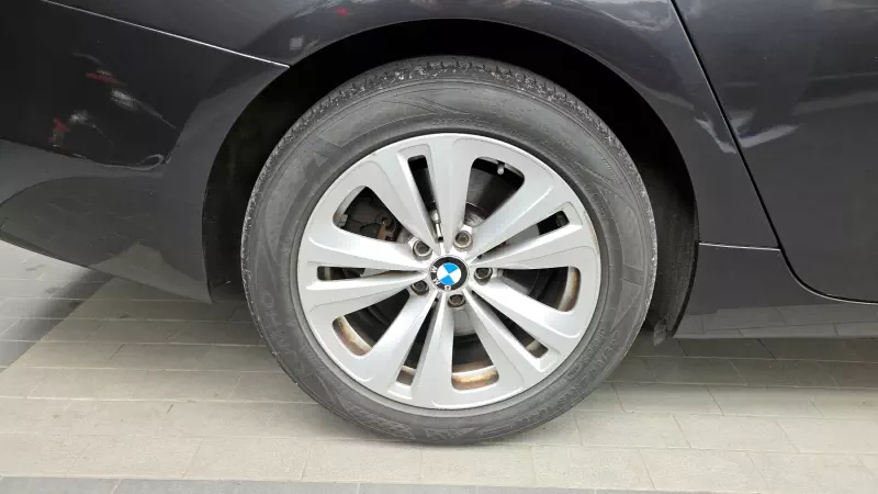 BMW 5-Series Gran Turismo