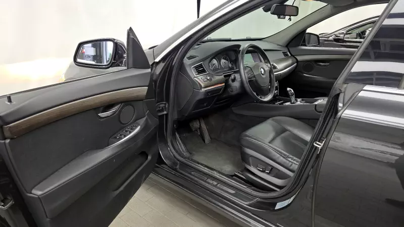 BMW 5-Series Gran Turismo