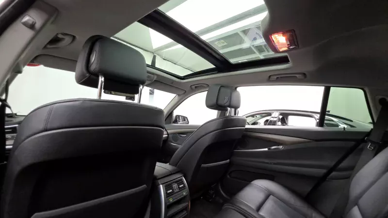 BMW 5-Series Gran Turismo