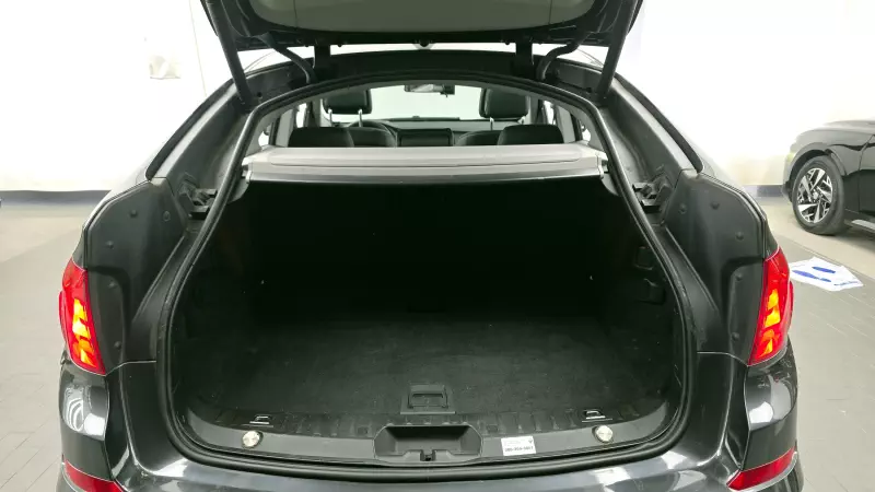 BMW 5-Series Gran Turismo