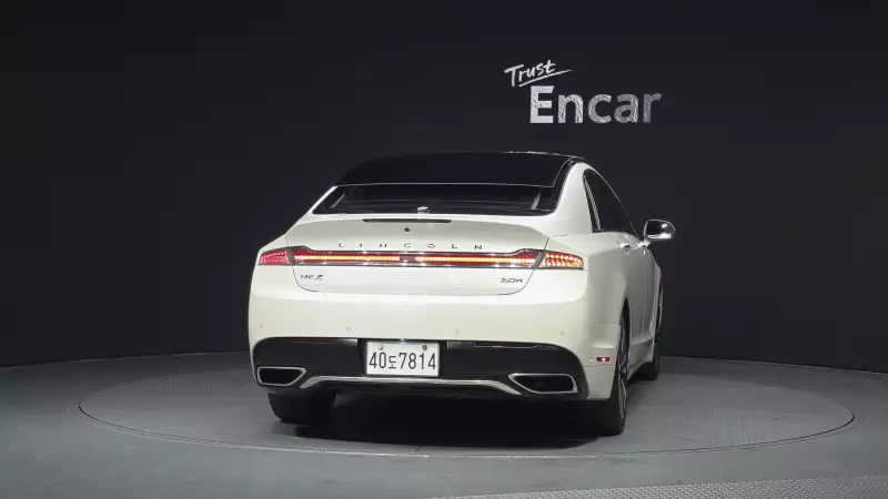 Lincoln MKZ
