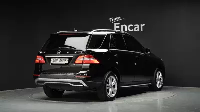 Mercedes-Benz M-class