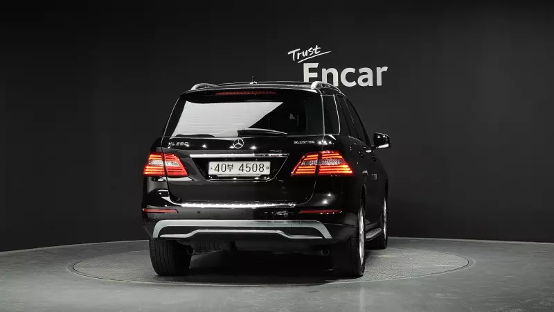 Mercedes-Benz M-class