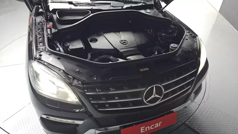 Mercedes-Benz M-class