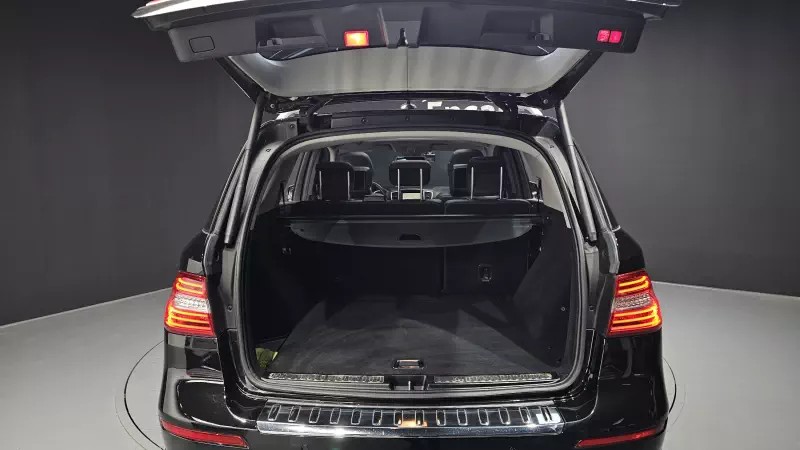 Mercedes-Benz M-class