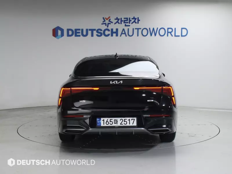 Kia K5