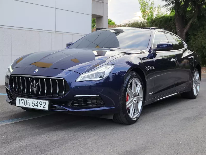 Maserati QUATTROPORTE