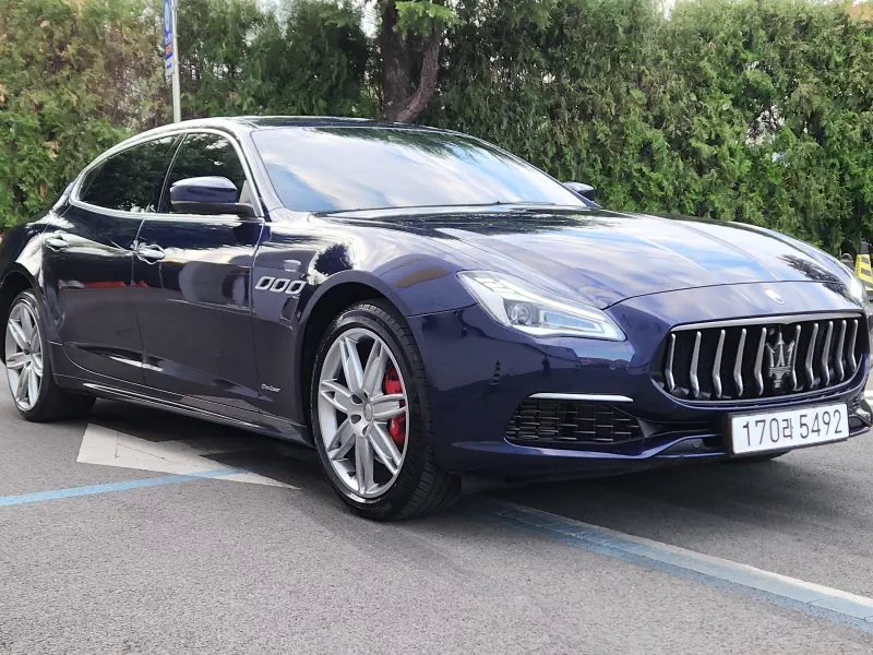 Maserati QUATTROPORTE