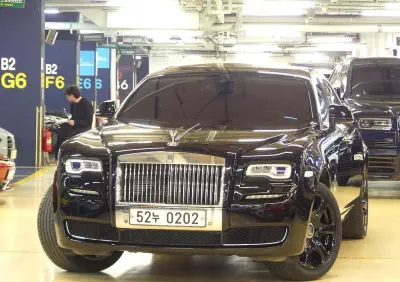 Rolls-Royce GHOST