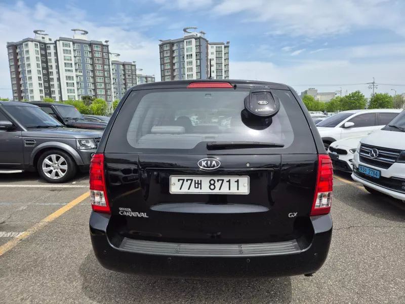 Kia Carnival