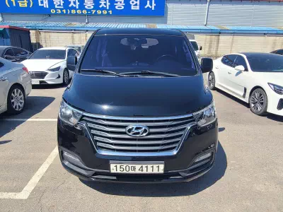 Hyundai Grand Starex