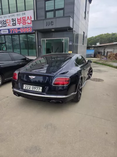 Bentley Continental GT